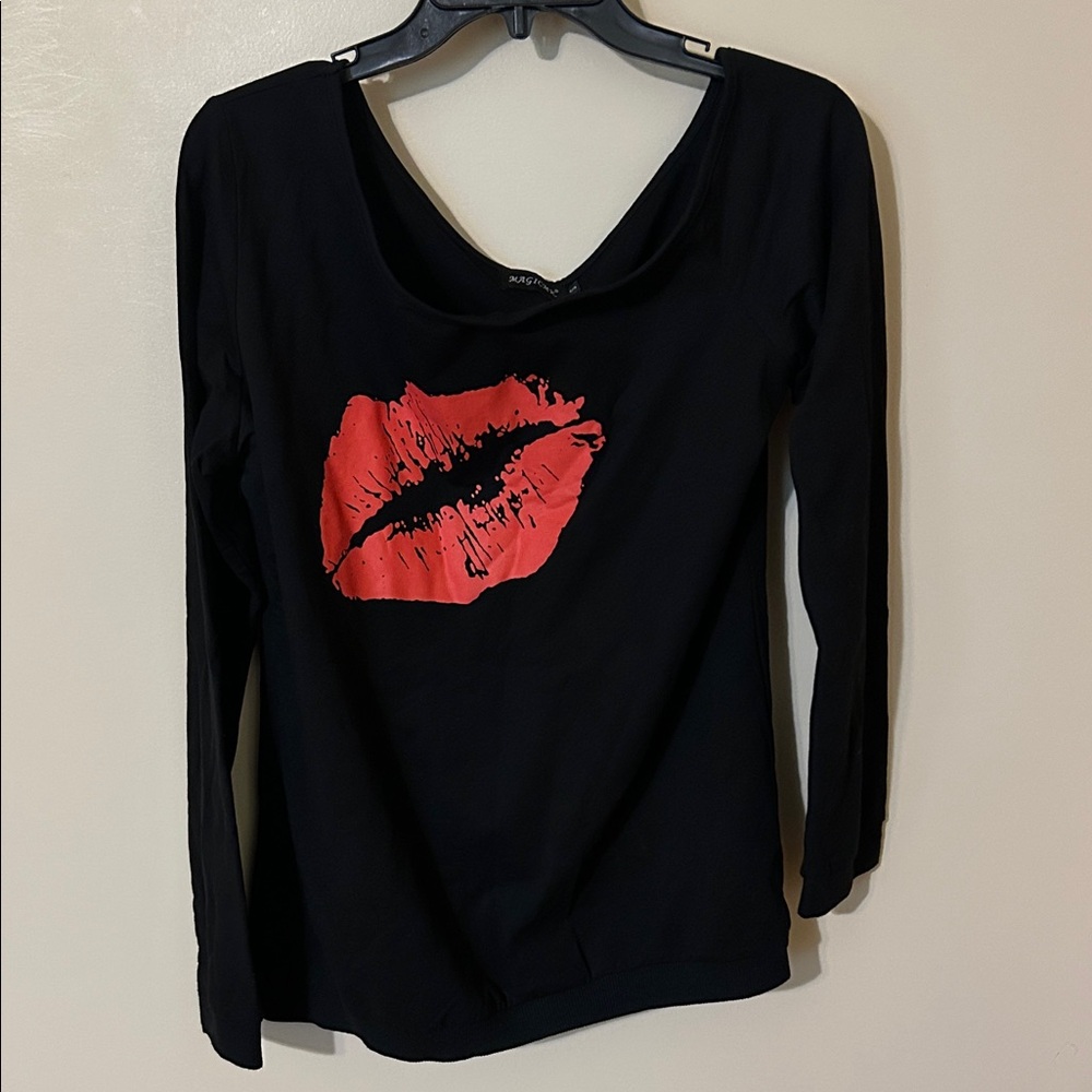 Magicmk Black Top with Red Lip Design S